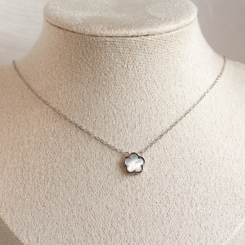 Kira Mother of Pearl Necklace (Silver)