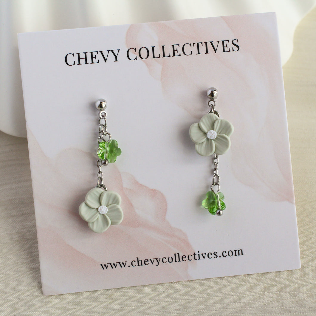 Wildflower Dangle (Asymmetric Sage)