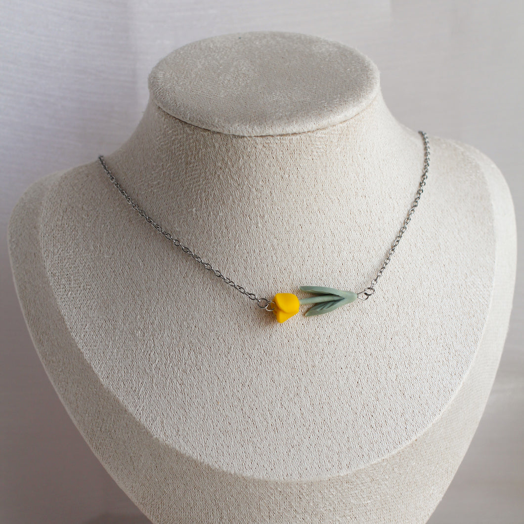Tulips (Necklace - Yellow)