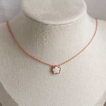 Load image into Gallery viewer, Kira Mother of Pearl Necklace (Rose Gold)