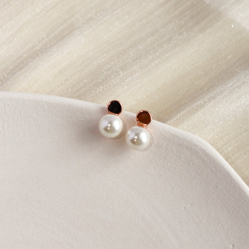 Odella Pearl Studs (Rose Gold)