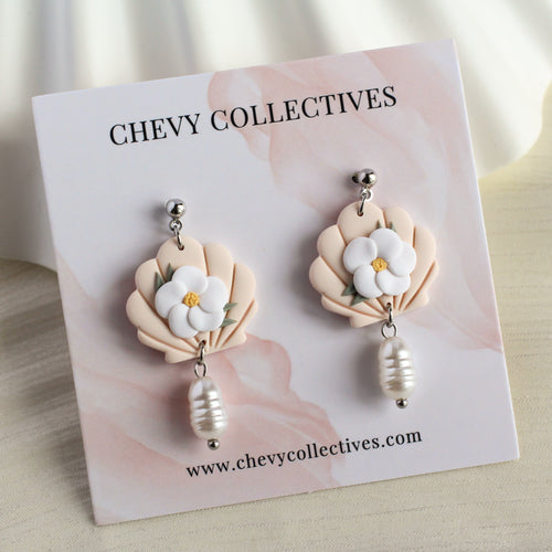 Seashell (Floral - Cream)