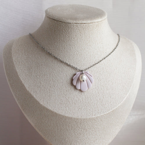 Seashell (Pearl Necklace - Gold/Silver)