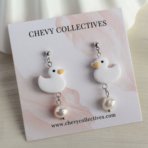 Duck (White Dangle)