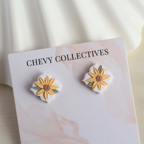Sunflower (Tile Stud - White)