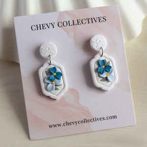 All Things Floral (Aztec - White)
