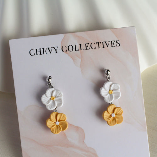 Wildflower Duo Dangle (White, Yellow)