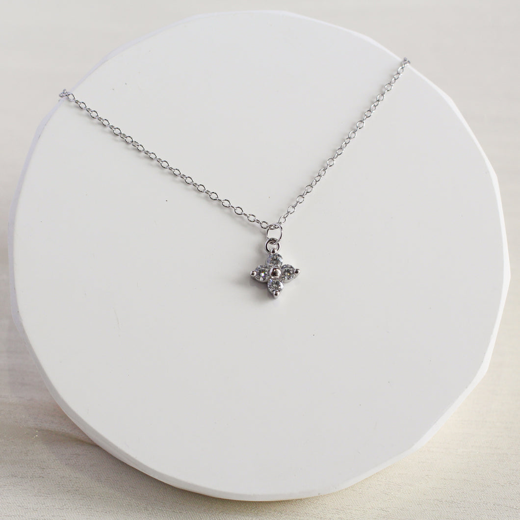 Kelynn Clover Necklace (Silver)