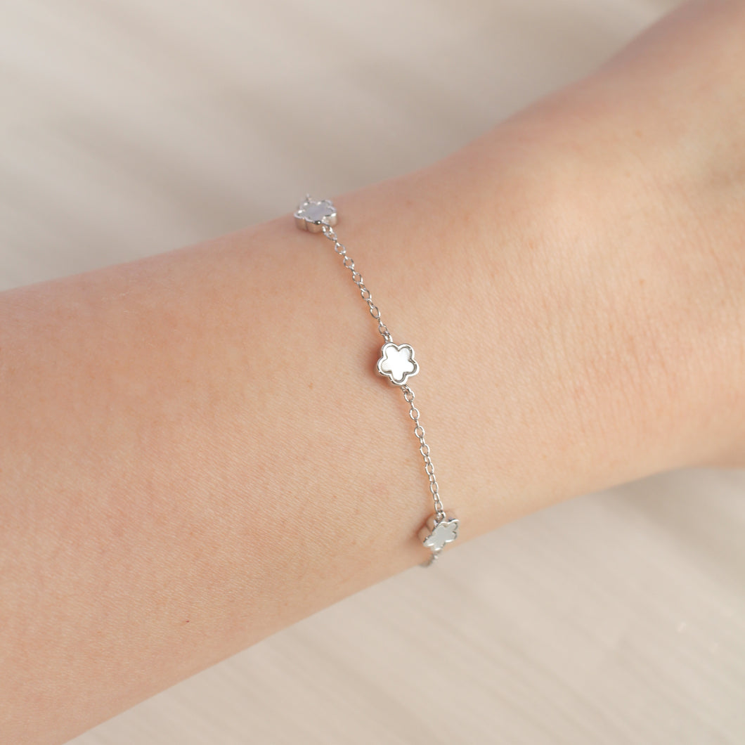 RESTOCKED* Kira Mother of Pearl Bracelet (Silver)