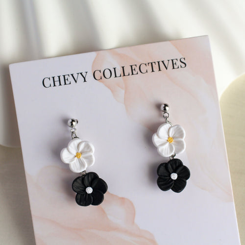 Wildflower Duo Dangle (White, Black)