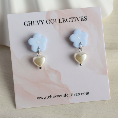 Daisy Fields (Powder Blue)