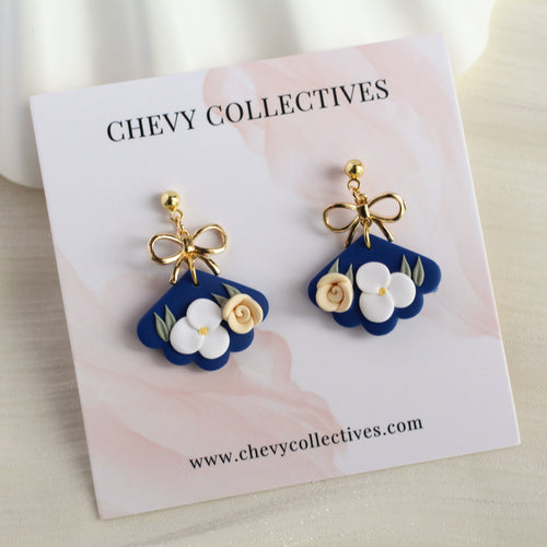 All Things Floral (Mini Scallop - Navy)