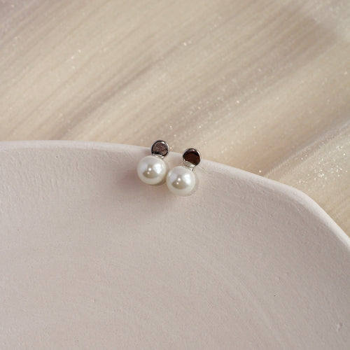 Odella Pearl Studs (Silver)