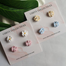 Load image into Gallery viewer, Daisy Studs (Powder Blue)