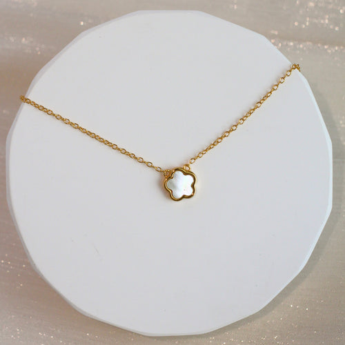 Kira Mother of Pearl Necklace (Gold)