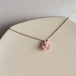 Daisy Necklace (Pink)
