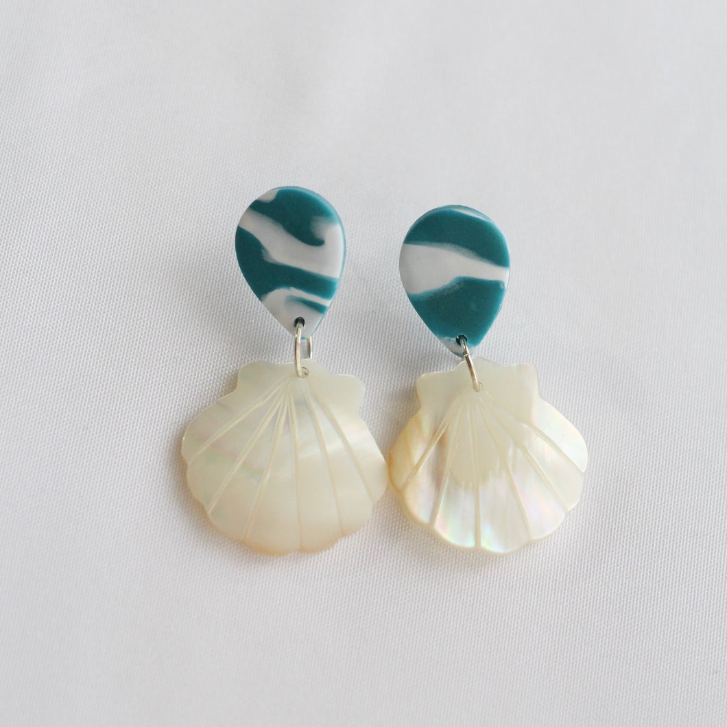 Shore (Teal Teardrop Shell)