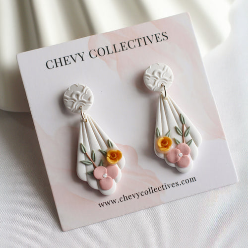 All Things Floral (Tall Scallop - Gold Rose)