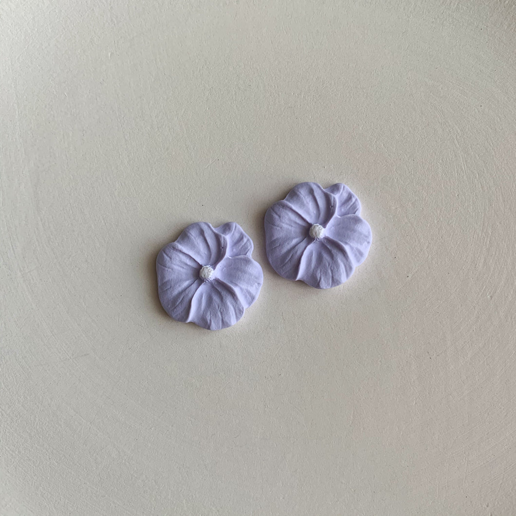 Wildflower Studs (Lilac)