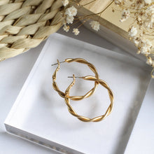 Load image into Gallery viewer, Estelle Hoops