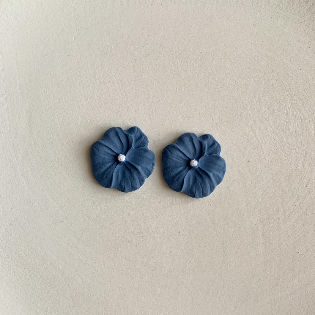 Wildflower Studs (Blue)