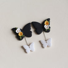 Load image into Gallery viewer, Garden Bloom (2-way Butterfly - Black) *BACKORDER