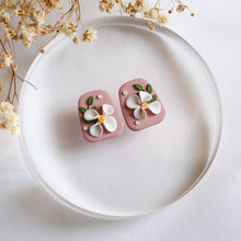 Load image into Gallery viewer, Adela Florals (Trapezium Statement Stud - Rose)